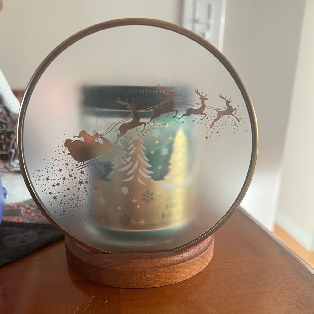 Bath and body works candle holder